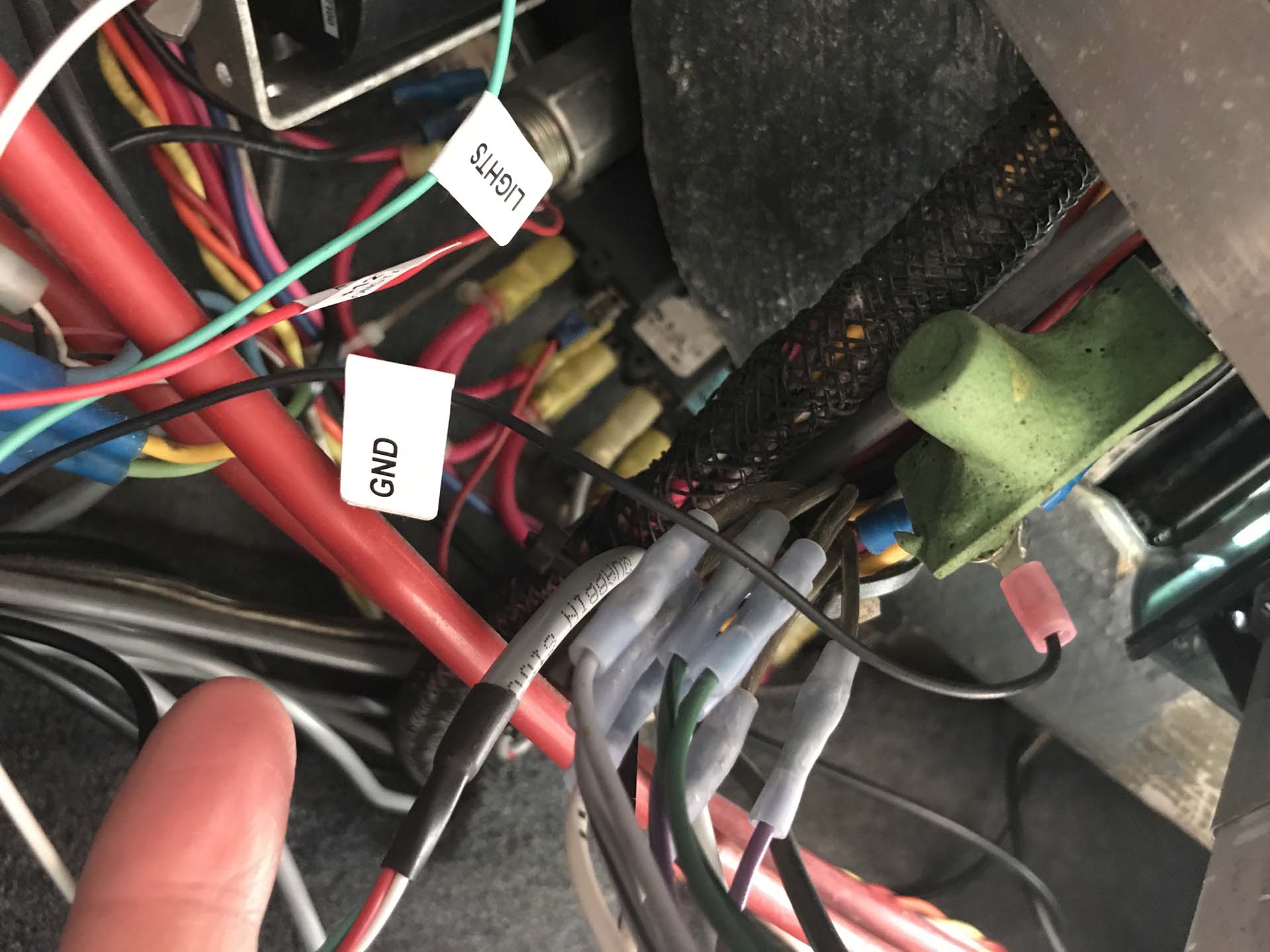 Wiring repair and short circuit tracing Wiring repair and short circuit tracing